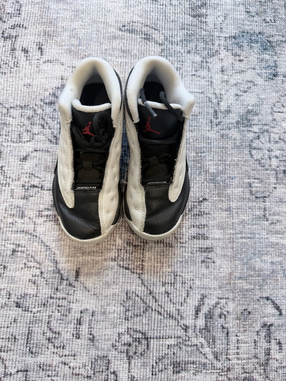 Jordan Kids Black, White & Red Low-Top Sneakers